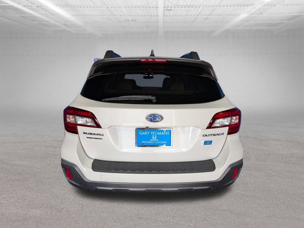 Used 2018 Subaru Outback 2.5i Limited AWD/4WD image 6