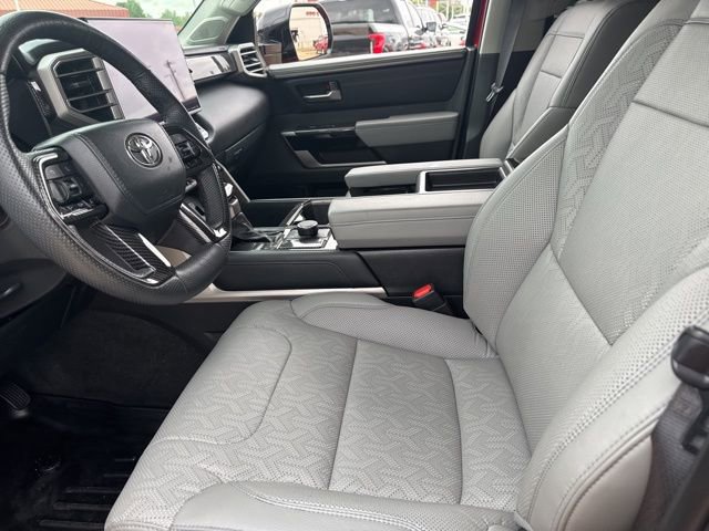 Used 2024 Toyota Tundra Limited AWD/4WD image 17