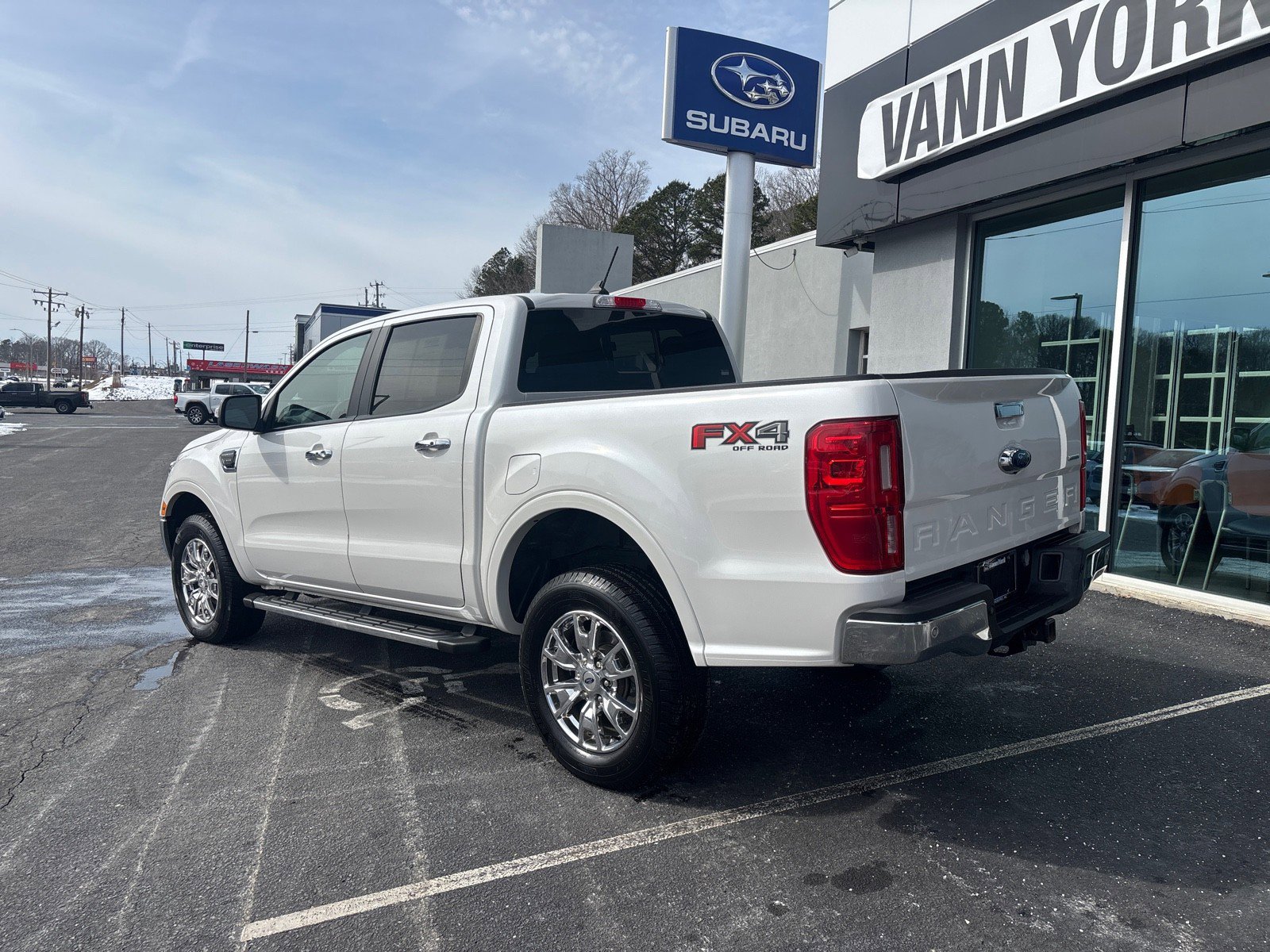 Used 2020 Ford Ranger Lariat w/ Equipment Group 501A Mid image 3