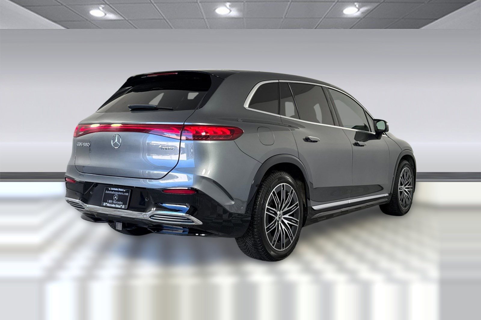 Certified 2023 Mercedes-Benz EQS 580 4MATIC SUV image 8