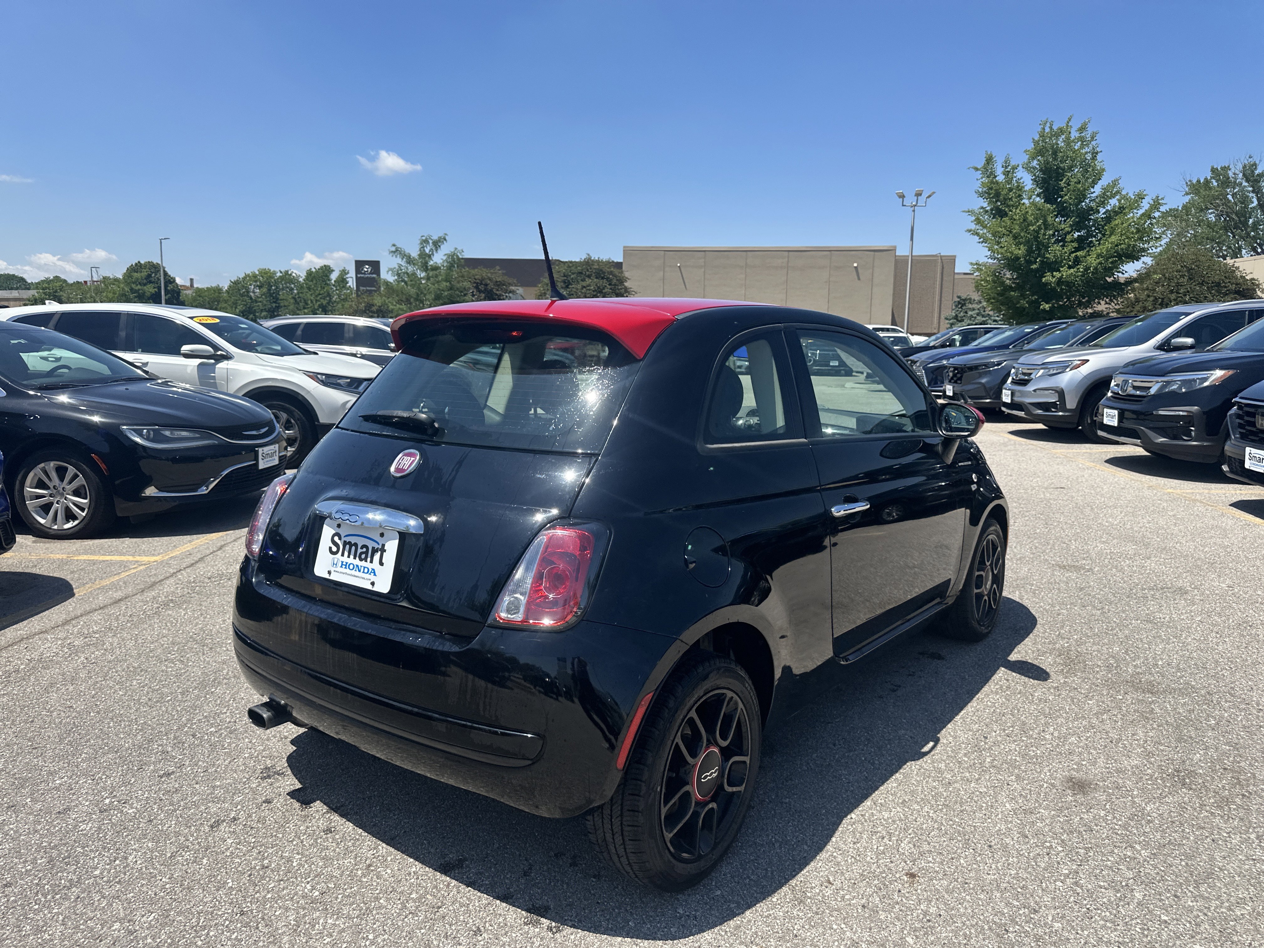 Used 2015 FIAT 500 Pop FWD image 4