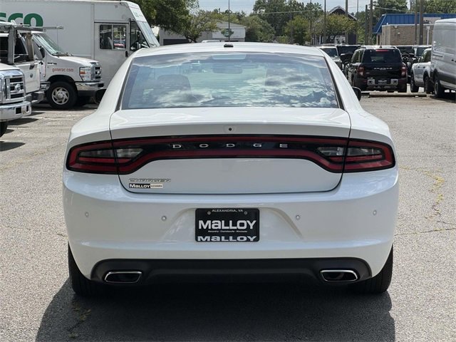 Used 2019 Dodge Charger SXT image 3