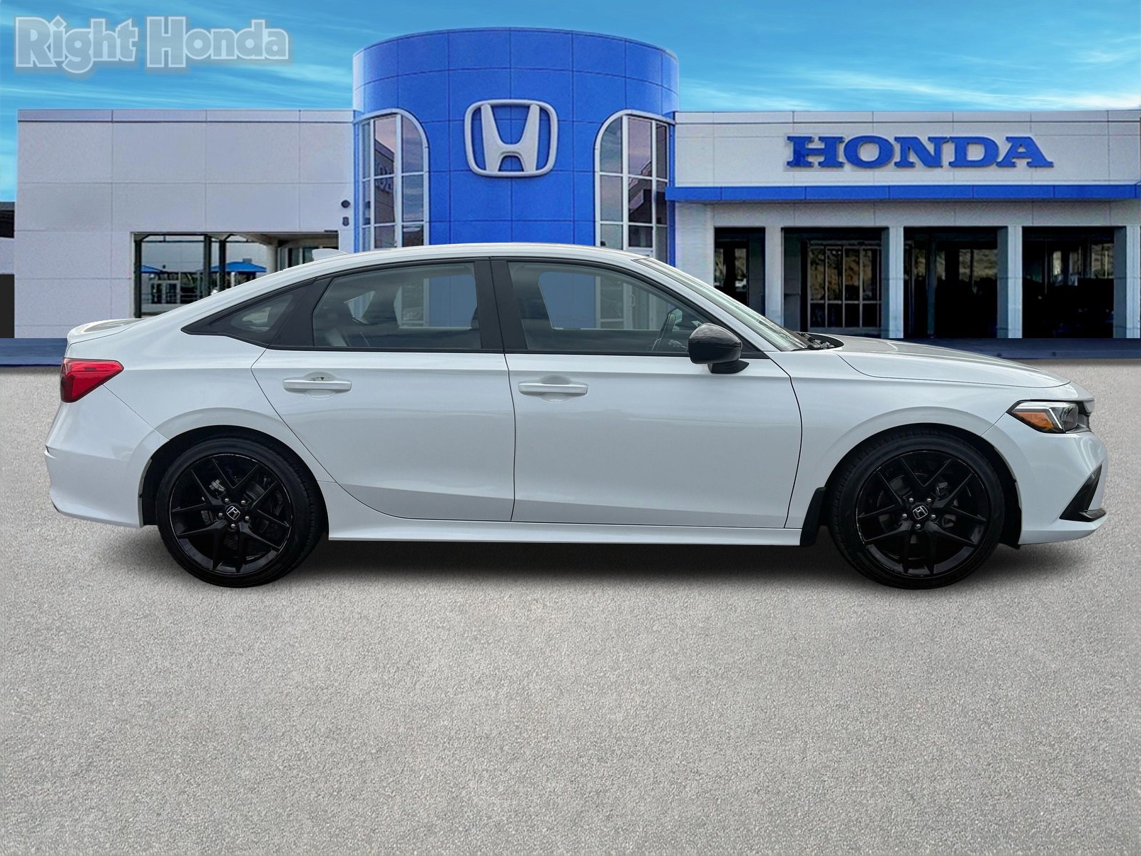 Used 2023 Honda Civic Sport image 8