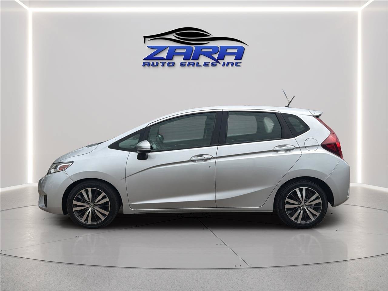 Used 2015 Honda Fit EX-L image 4