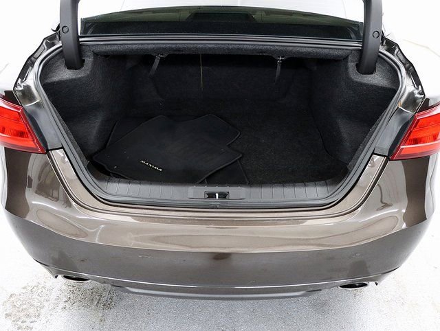 Used 2016 Nissan Maxima 3.5 SV image 27