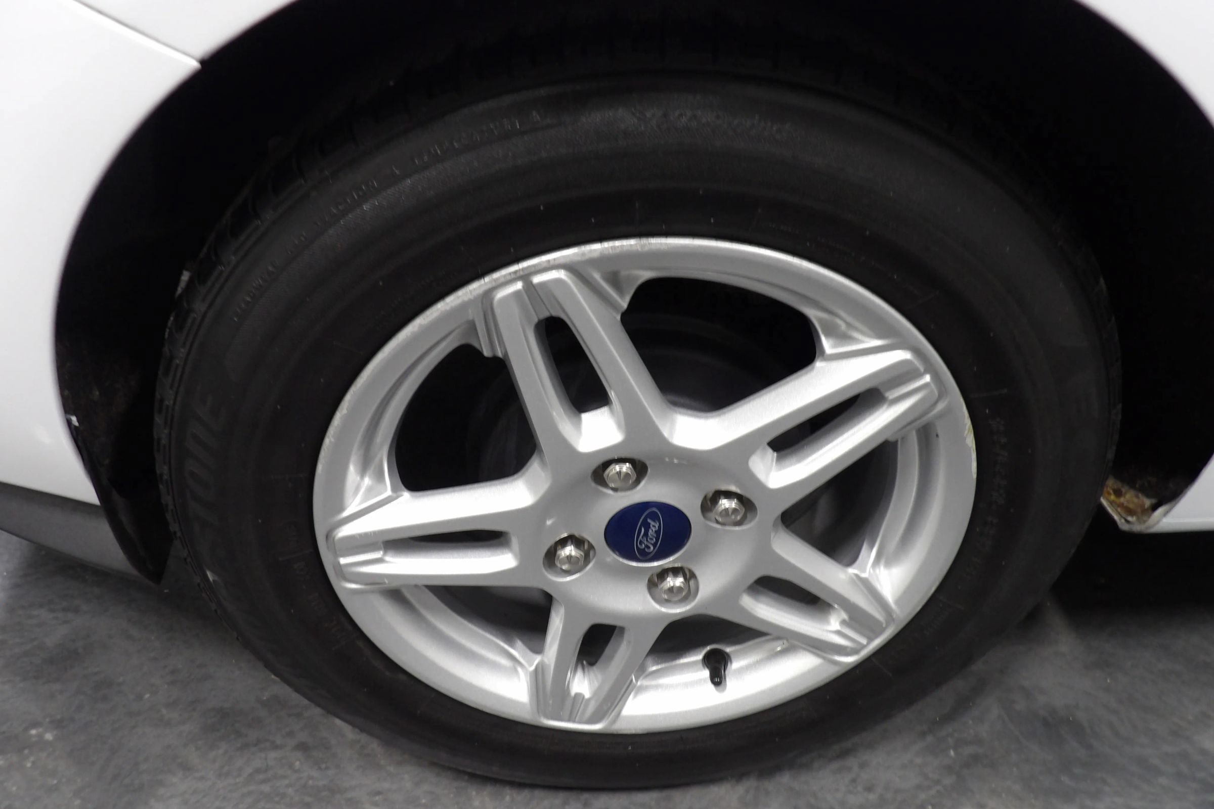 Used 2019 Ford Fiesta SE FWD image 18