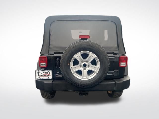 Used 2016 Jeep Wrangler Unlimited Sport w/ Connectivity Group image 4