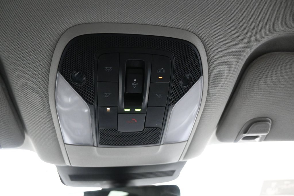 Used 2023 INFINITI QX50 Luxe FWD image 18
