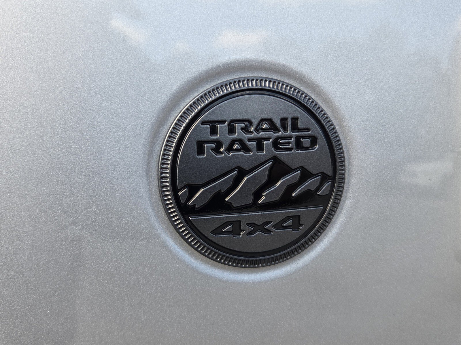 Used 2023 Jeep Gladiator Sport AWD/4WD image 12