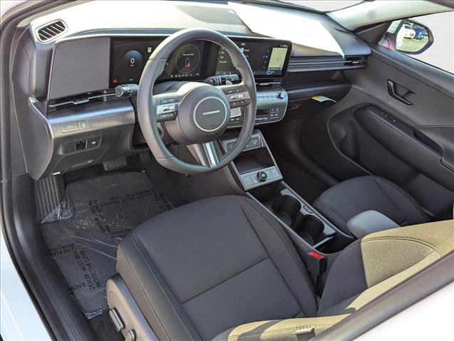 New 2025 Hyundai Kona SEL image 3