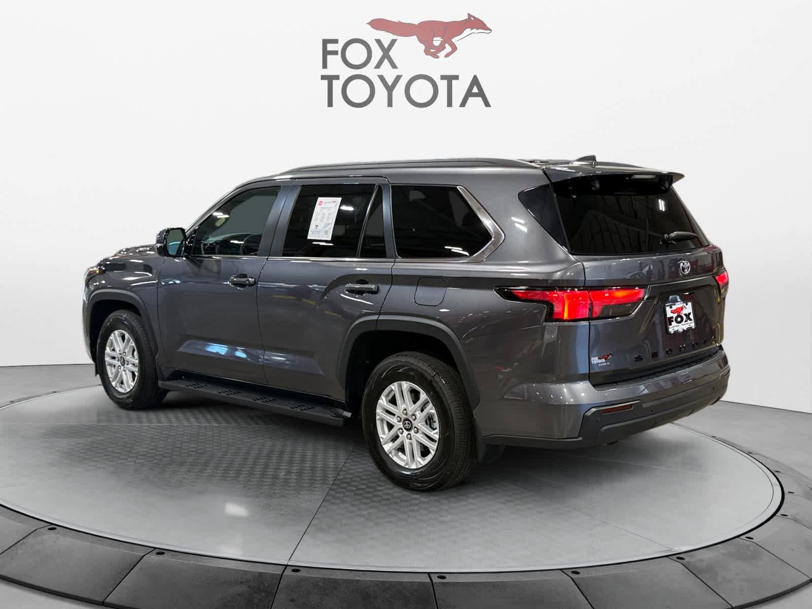 Used 2026 Toyota Sequoia SR5 w/ SR5 Premium Package AWD/4WD image 4