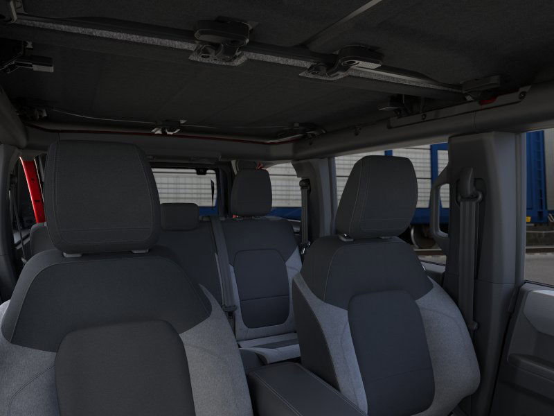 Used 2025 Ford Bronco Big Bend image 12