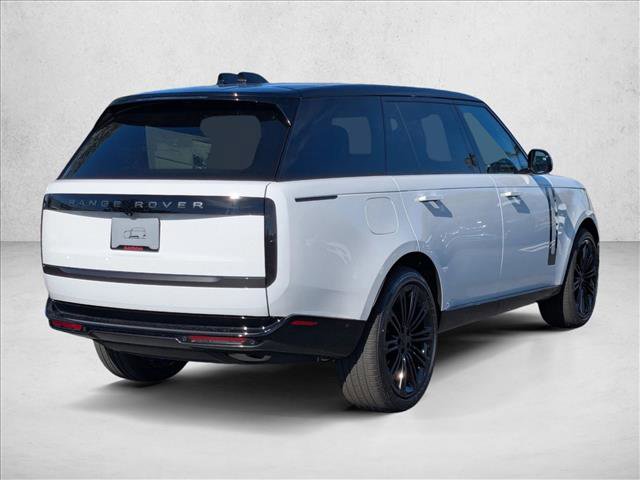 New 2026 Land Rover Range Rover Long Wheelbase SE video 2