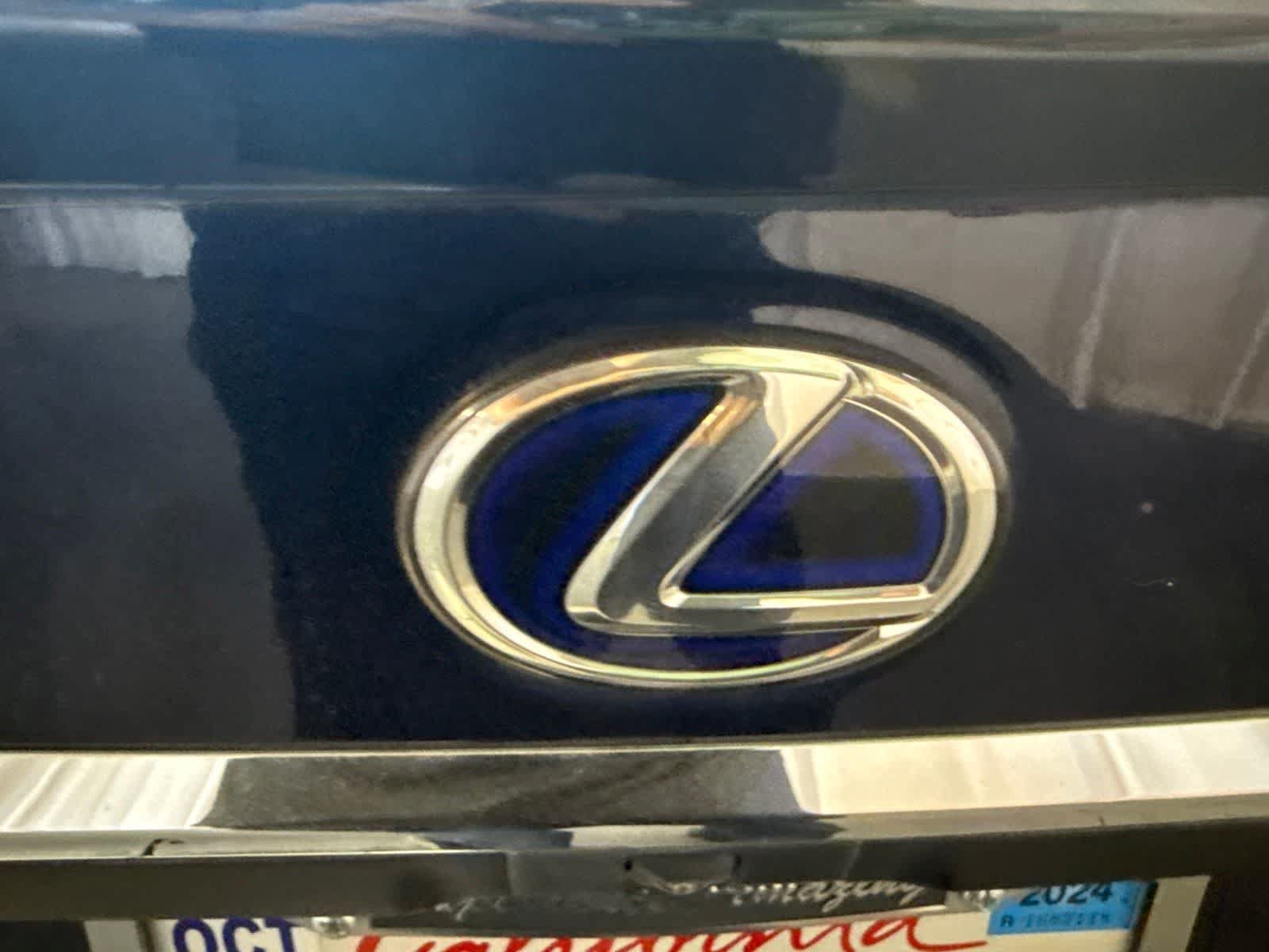 Used 2020 Lexus ES 300h w/ Premium Package FWD image 13