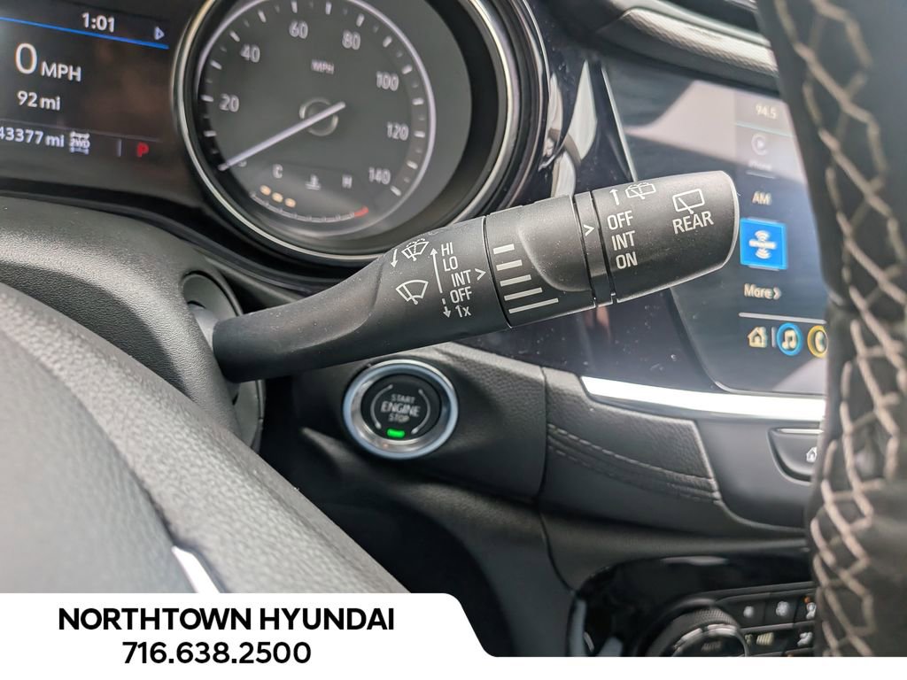 Used 2021 Buick Encore GX Select image 24