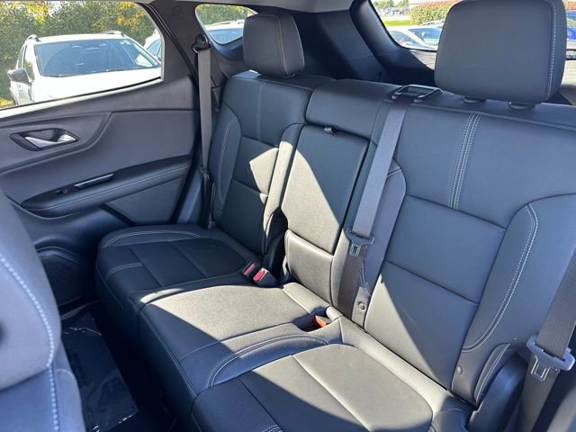 Used 2023 Chevrolet Blazer LT image 29