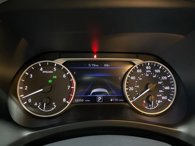 Certified 2023 Nissan Sentra SR FWD image 16
