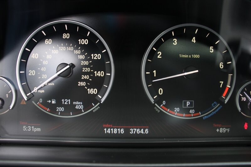 Used 2011 BMW 535i xDrive Sedan AWD/4WD image 7