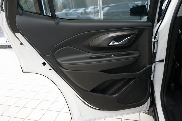 Used 2022 GMC Terrain SLT image 40