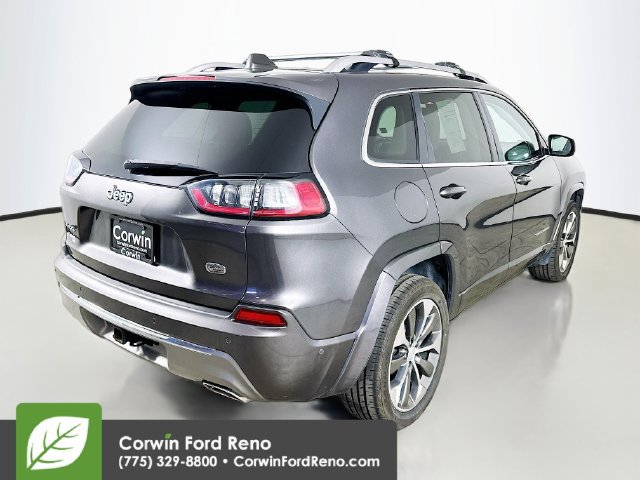 Used 2019 Jeep Cherokee Overland w/ Technology Group AWD/4WD image 9