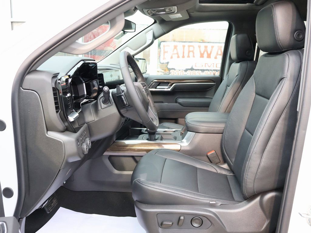 New 2026 Chevrolet Silverado 1500 RST image 16