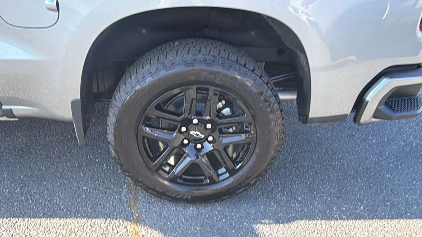 New 2026 Chevrolet Silverado 1500 RST w/ RST All Star Premium Package AWD/4WD image 9