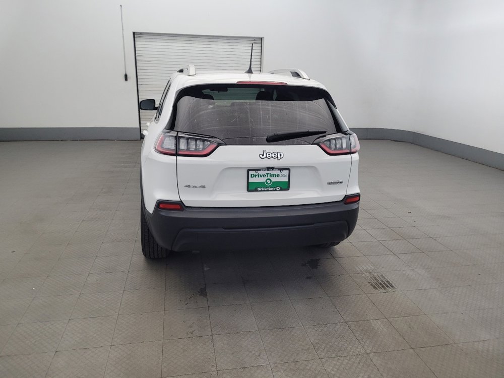 Used 2020 Jeep Cherokee Latitude Plus AWD/4WD image 6