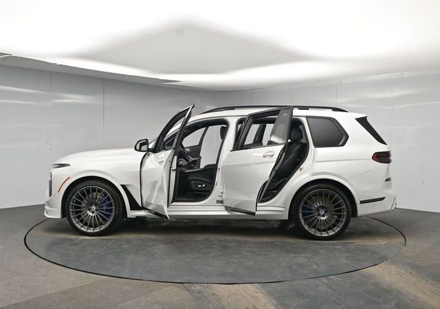 Used 2024 BMW ALPINA XB7 image 74