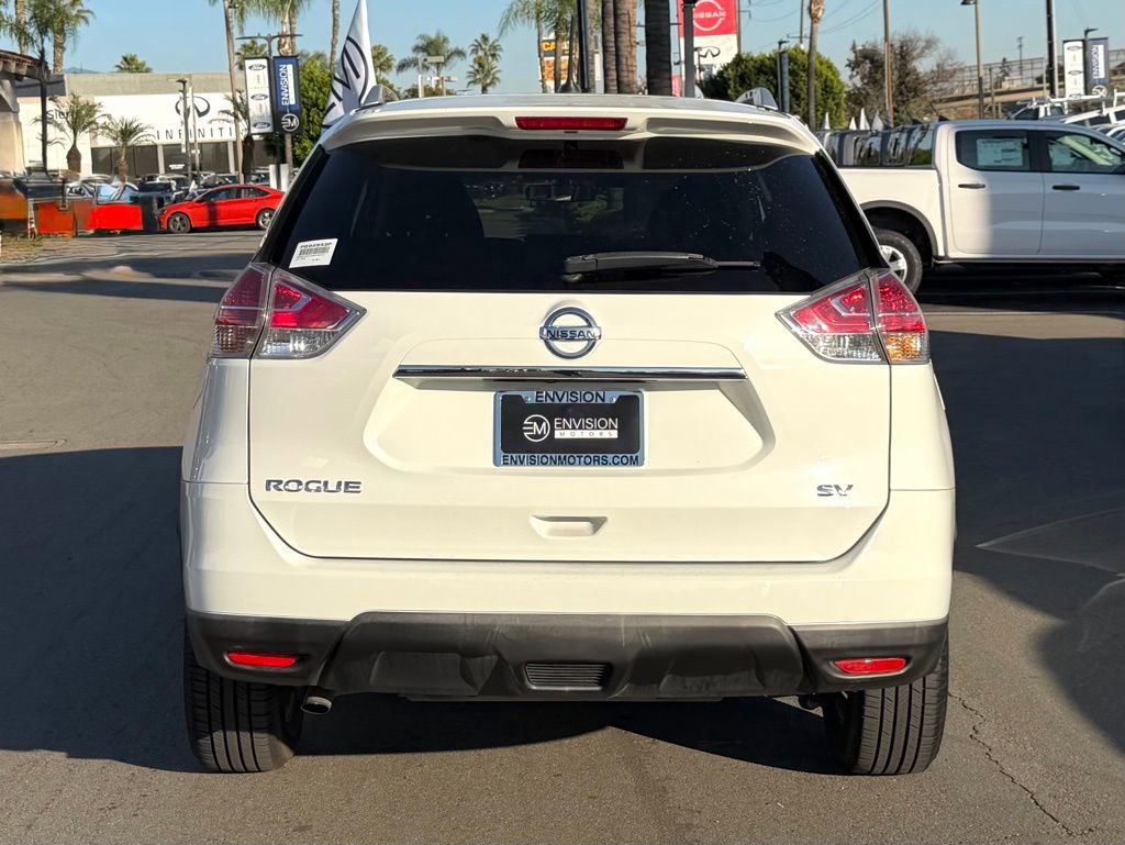 Used 2016 Nissan Rogue SV image 6