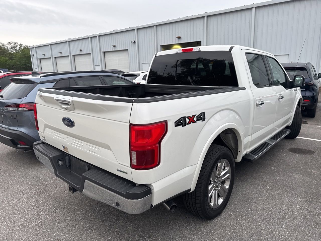 Used 2020 Ford F150 Lariat w/ Equipment Group 502A Luxury AWD/4WD image 10