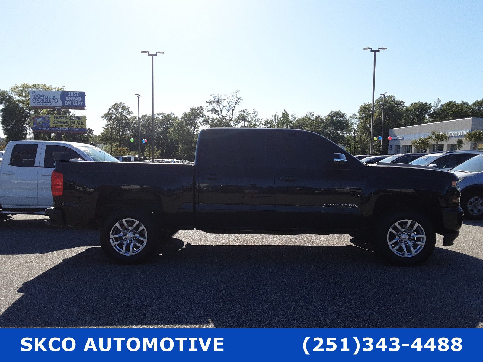 Used 2018 Chevrolet Silverado 1500 Custom RWD image 6