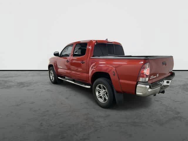Used 2014 Toyota Tacoma PreRunner w/ SR5 Package RWD image 9