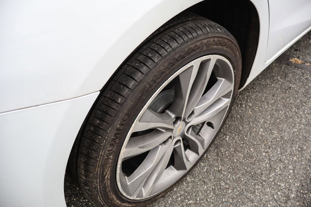 Used 2024 Chevrolet Malibu LT image 40