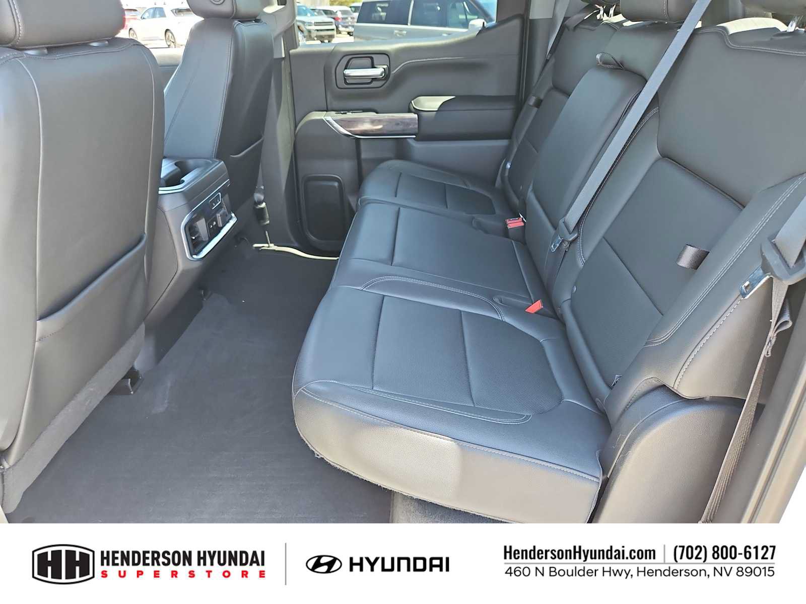 Used 2021 Chevrolet Silverado 1500 LTZ w/ LTZ Premium Package AWD/4WD image 18