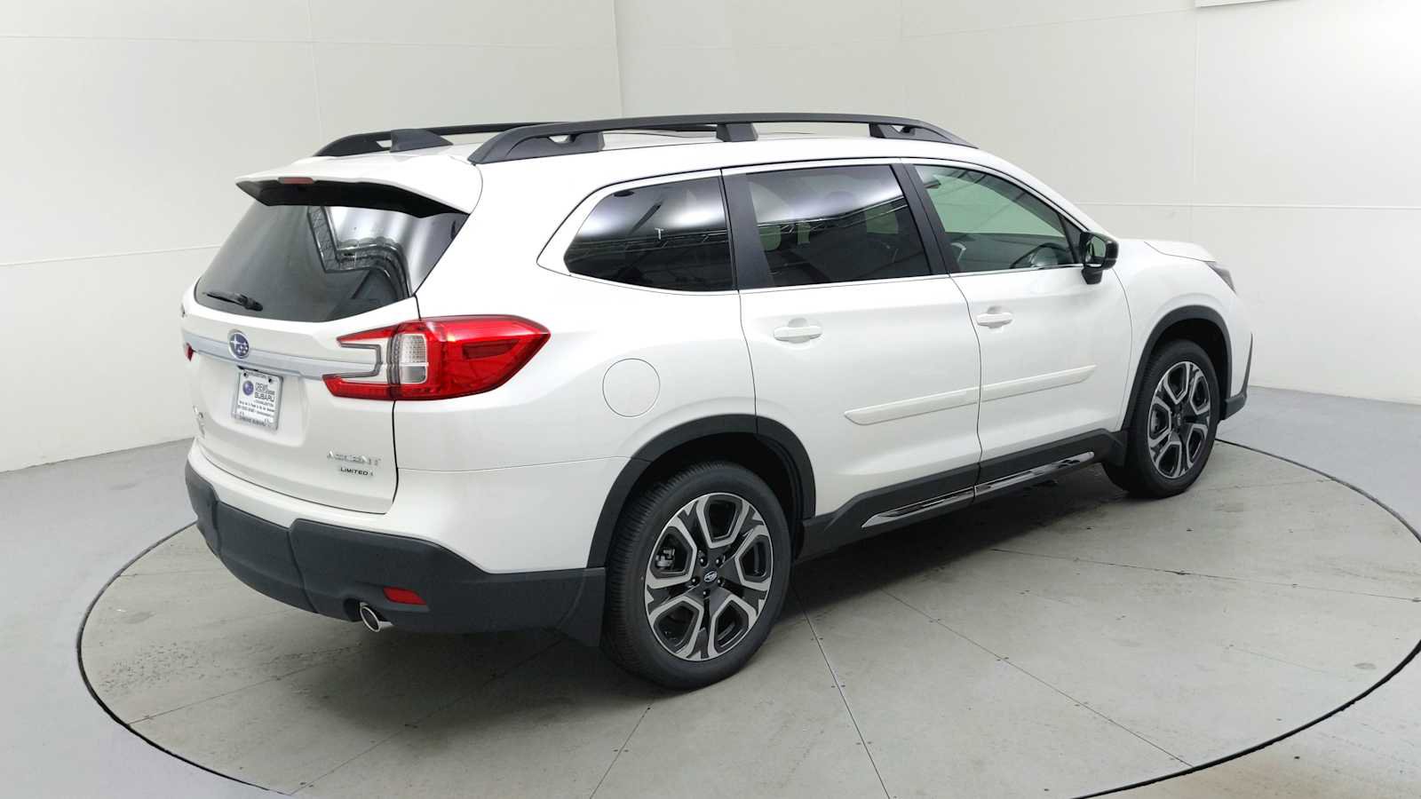 New 2025 Subaru Ascent Limited image 10