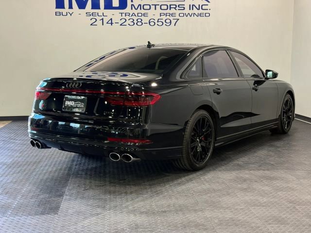 Used 2020 Audi S8 L image 6