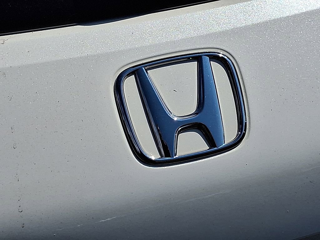 Used 2025 Honda HR-V Sport image 23
