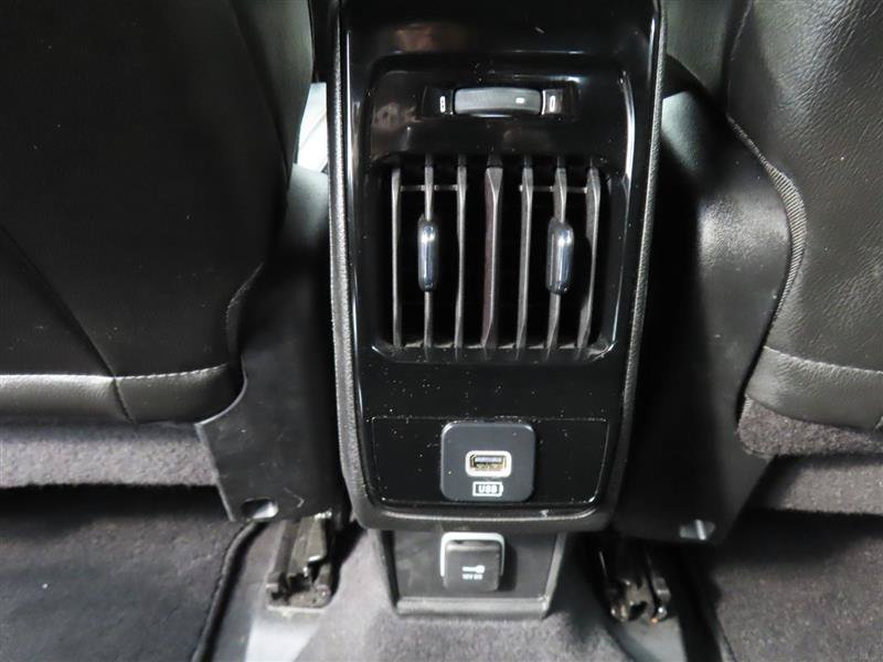 Used 2023 Jeep Compass Latitude AWD/4WD image 32