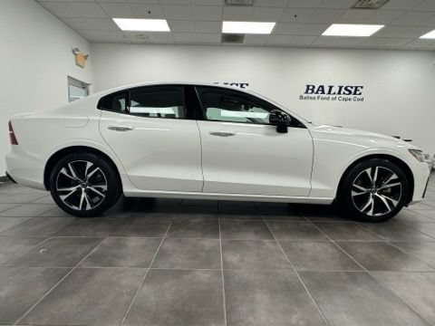 Used 2024 Volvo S60 B5 Core FWD image 8