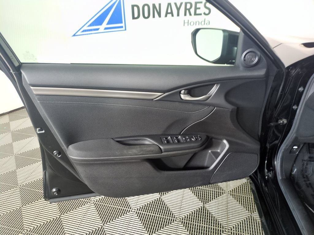 Used 2018 Honda Civic EX image 10