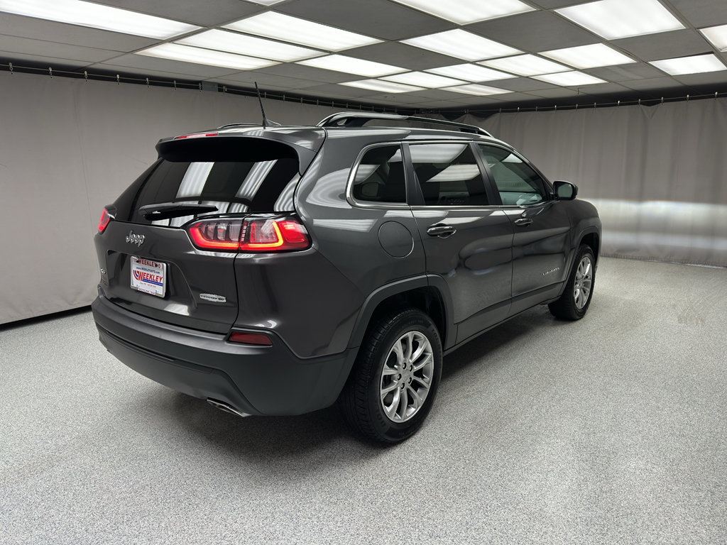 Used 2022 Jeep Cherokee Latitude Lux w/ Sun & Sound Group AWD/4WD image 4