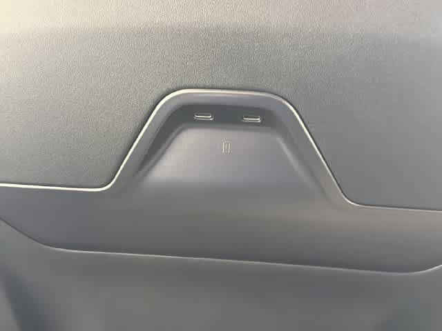 New 2026 Lincoln Nautilus Premier AWD/4WD image 18