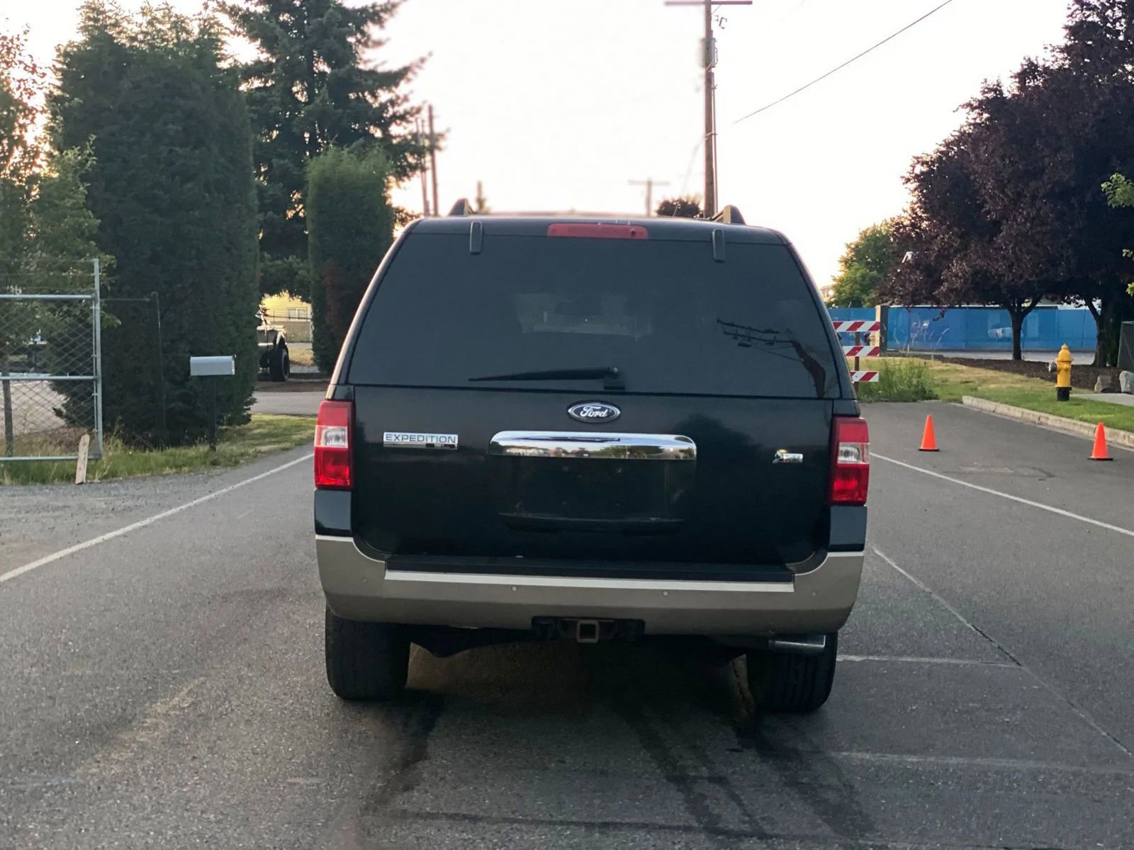 Used 2014 Ford Expedition EL XLT w/ Equipment Group 202A image 5