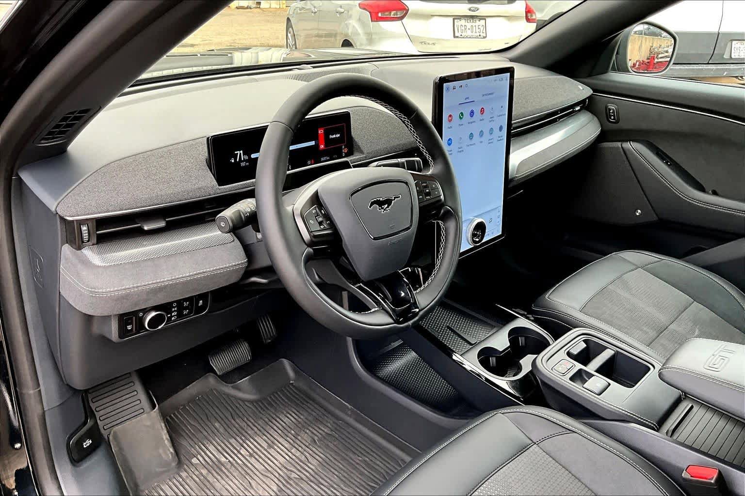 Used 2025 Ford Mustang Mach-E GT AWD/4WD image 17