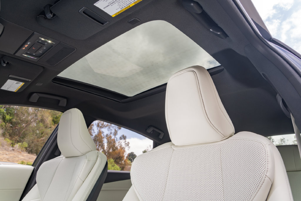 New 2026 Lexus ES 350h w/ Convenience Package FWD image 16