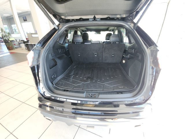 Used 2019 Ford Edge ST w/ Equipment Group 401A AWD/4WD image 39