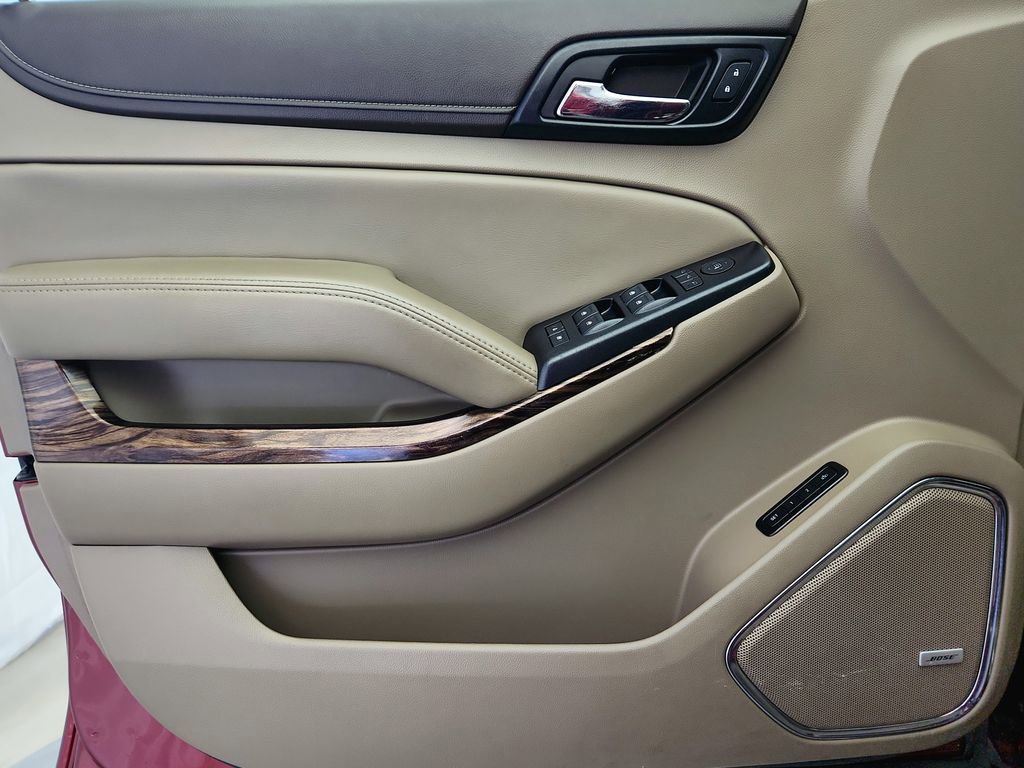 Used 2018 GMC Yukon SLT w/ Premium Edition image 32