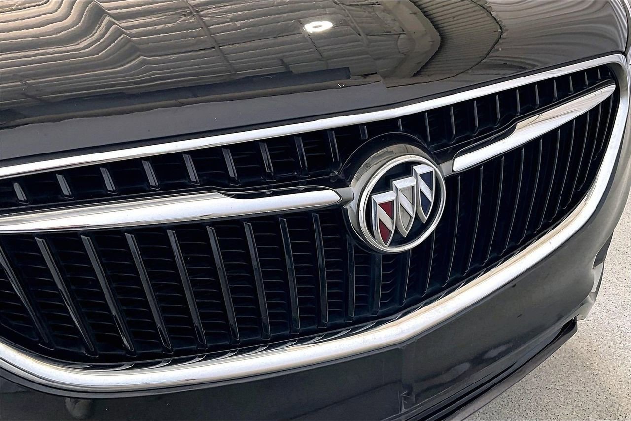 Used 2021 Buick Enclave Essence w/ Sound and Sites Package image 30