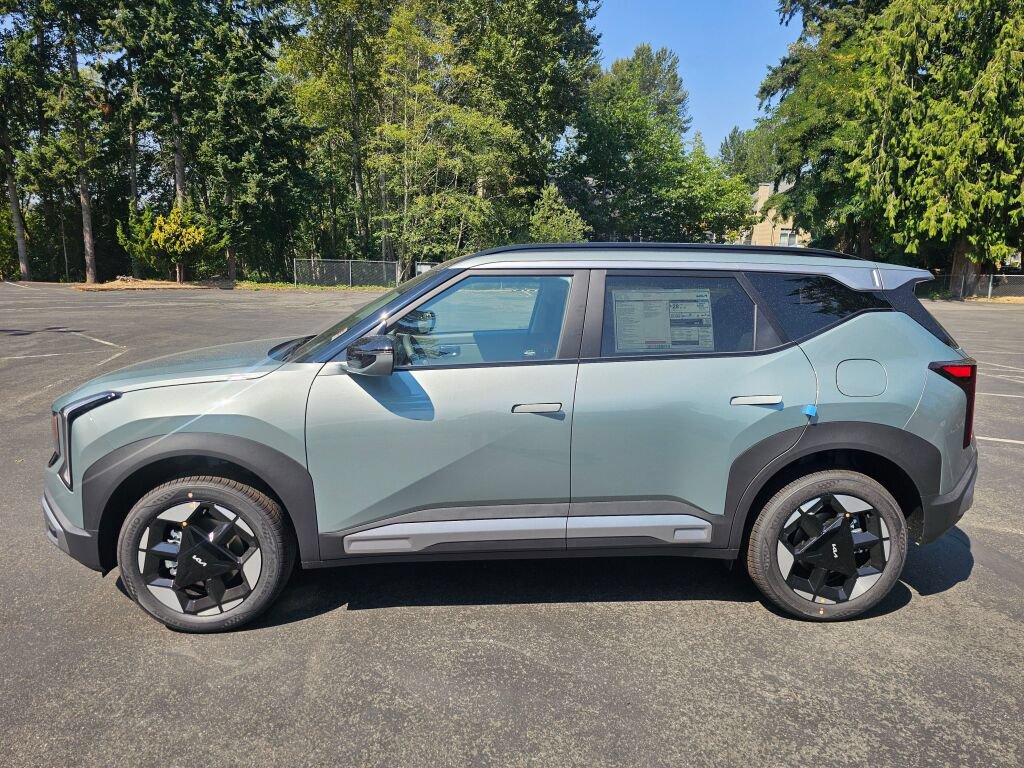 New 2027 Kia Seltos EX w/ EX Panoramic Sunroof Package AWD/4WD image 8