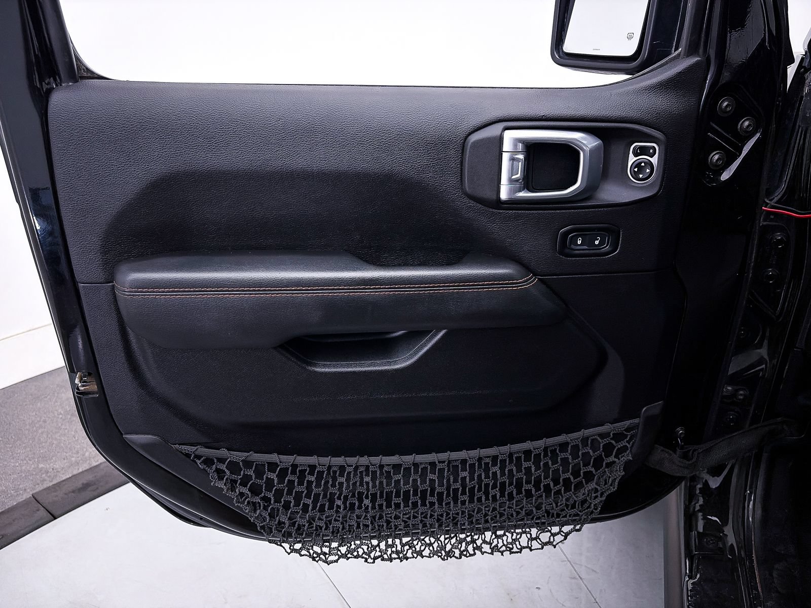 Used 2021 Jeep Gladiator Mojave AWD/4WD image 20